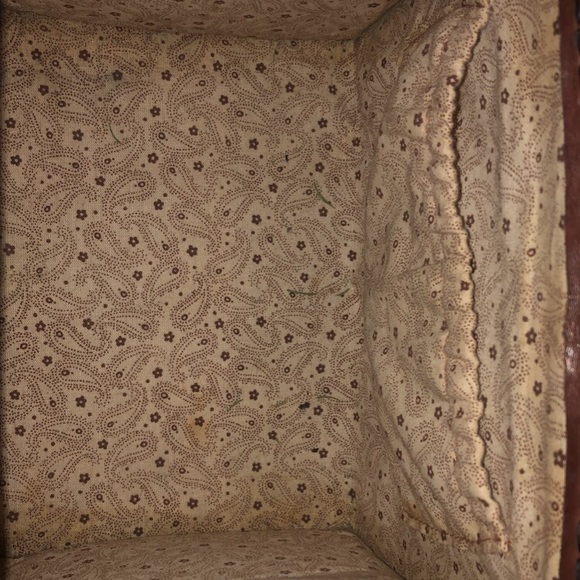 Vintage Tooled Leather Crossbpdy Bag - Picture 6 of 7